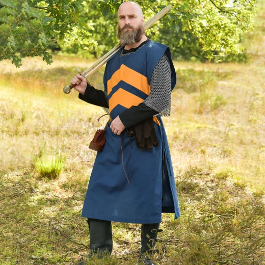 Mittelalterlicher Wappenrock mit Doppel-Sparren – Blau/Gelb