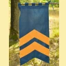 Heraldisches Banner mit Doppel-Sparren – Blau/Gelb