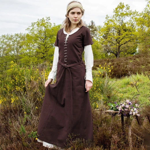 Dámské středověké šaty Cotehardie Ava se šněrováním – Hnědé