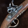 Francouzská křesadlová pistole, Paříž 1781, replika s mosaznou povrchovou úpravou