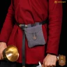 Mittelalterliche Gürteltasche aus Wildleder mit Zierknopf - Outlet