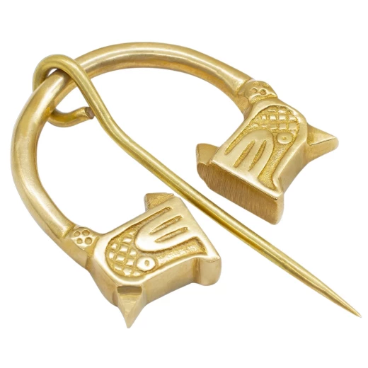 Vikingská mosazná spona s havraními hlavami - Outlet