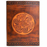 Kožený zápisník s keltskou spirálou