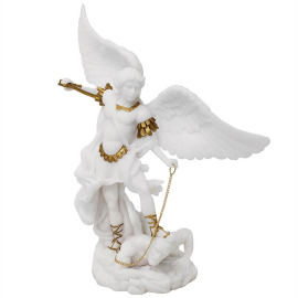 Bílá soška Archanděl Michael se zlatými detaily 22cm