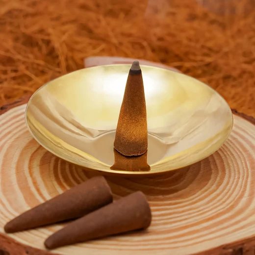 Kleine Räucherschale aus Messing, Durchmesser 7,6 cm