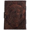 Leder-Grimoire Buch der Schatten mit Pentagramm-Relief und Büttenpapier