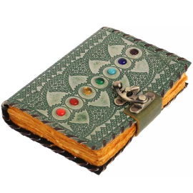 Grünes Leder-Tagebuch Sieben Chakren mit handgeschöpftem Papier und Steinen