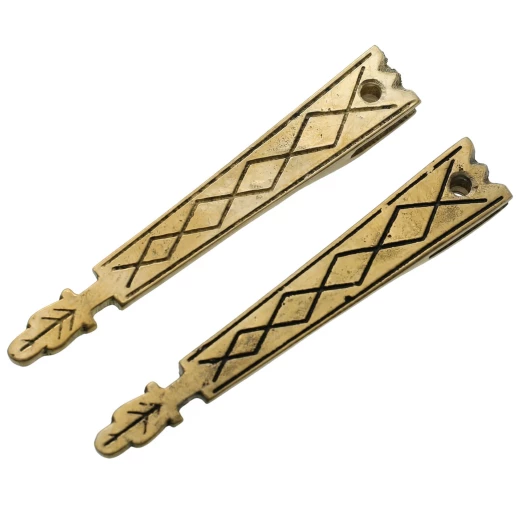 Středověké nákončí řemenu 80x12mm s gravírovanými kosočtverci - Outlet