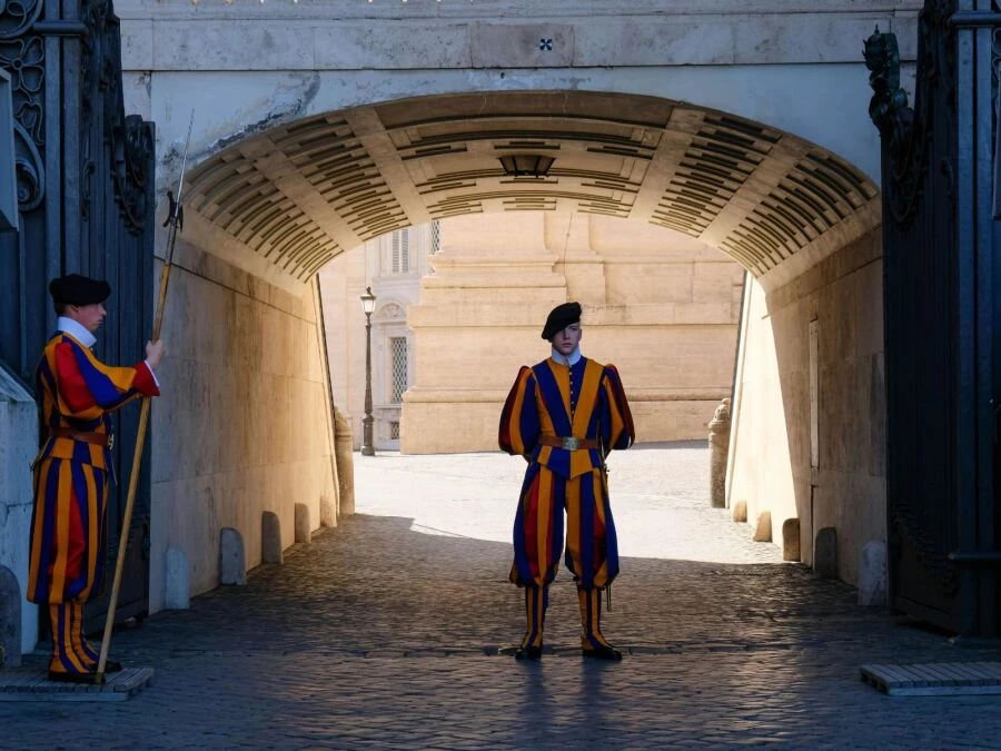 Halapartna – poznej historii švýcarské zbraně