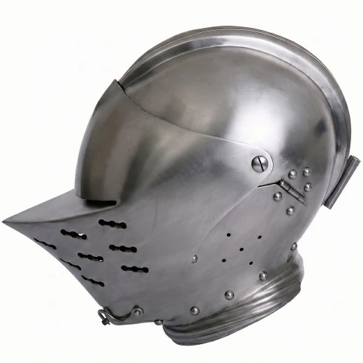 Tudorovská uzavřená přilba Armet – Ocelová ochrana hlavy ze 16. století