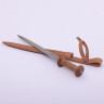 Rondel dagger with wooden handle, 14./15. century