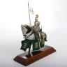 Figur Französischer Ritter auf Pferd mit Topfhelm und schwarzer Schabracke