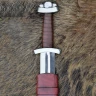 Raný vikinský meč Godfred s pochvou