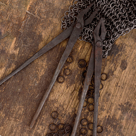 Pair of hand-forged pliers to repair chainmail