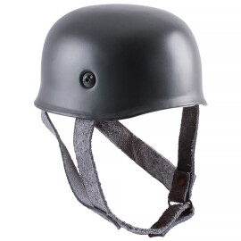 Miniatur Deutscher Fallschirmjäger-Helm M38 mit Ständer