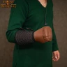 Kožená rukavice bez prstů s manžetou opletenou kroužky (1ks)