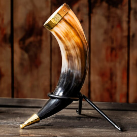 Simple Steel Drinking Horn Stand