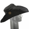 Kožený klobouk se širokou krempou a ozdobnou ražbou