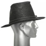 Kožený klobouk s krátkou krempou a niklovou přezkou, ražba na kůži