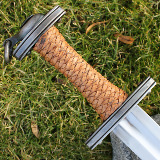 Spatha Dagobert, fränkisch-germanisches Schwert, Schaukampfklasse B - Naturlederfarbe (nicht gefärbt), gebürstet, matt, stumpf (Ca 3 mm)