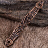 Opaskový průvlak na pochvu vikingského meče, norský had, bronz