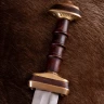 Saský meč s pochvou z doby stěhování národů