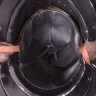 Uzavřená anglická útočná helma, 16. století