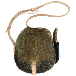 Huntsman bag with wild boar fur