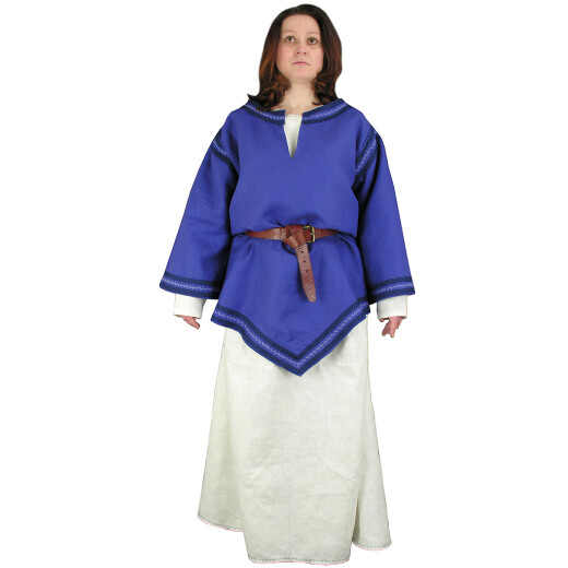 Bliaud, ladies' clothing 14th century