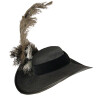 Musketeer hat with feather and clasp