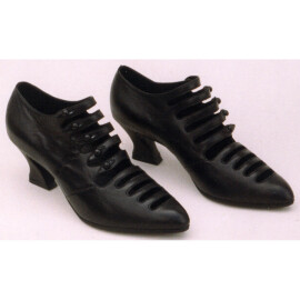 Art nouveau women's shoes