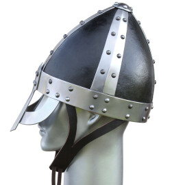 Normanská helma s brýlovým nánosníkem