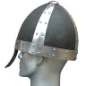 Černěná normanská helma