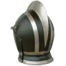 Černěná burgundská helma