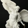 Archanděl Michael socha, imitace alabastru