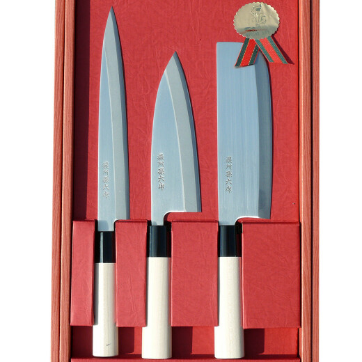 Japanese chef knives in gift packing, 3pcs