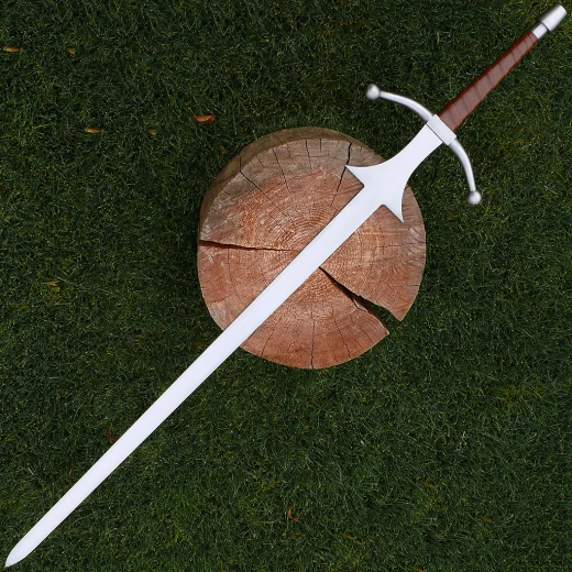 Two handed sword