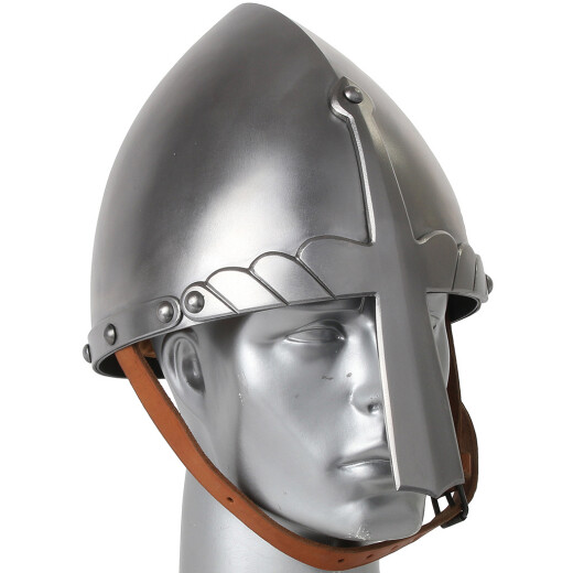 Normanská helma se zdobeným nánosníkem