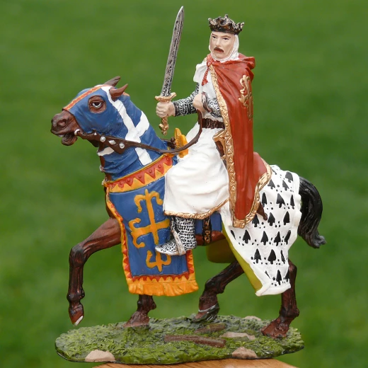 Soška Král na koni, barevná