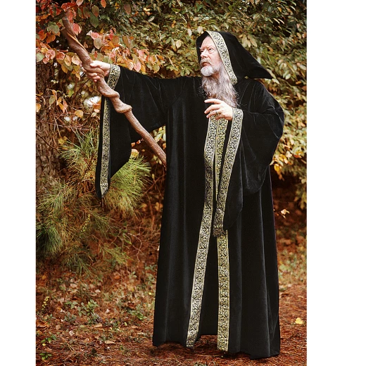 Kouzelníkovo roucho s kapucí