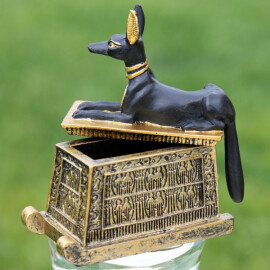Šperkovnice Anup, hlídaná staroegyptským bohem