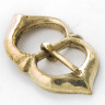 Double pointed buckle 1550-1650