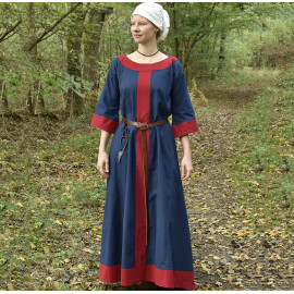 Early Medieval Dress Isabel, blue-red