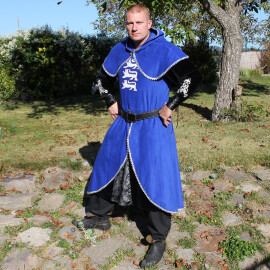 Medieval knight clothing Kay