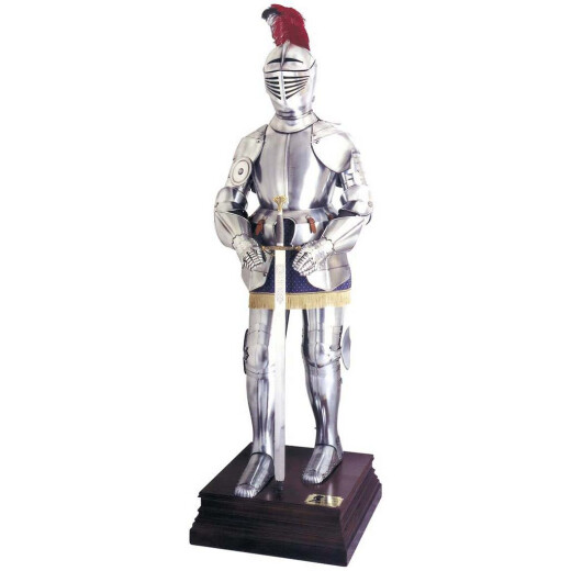 Full suit of Armor with sword, 15.-16. Century