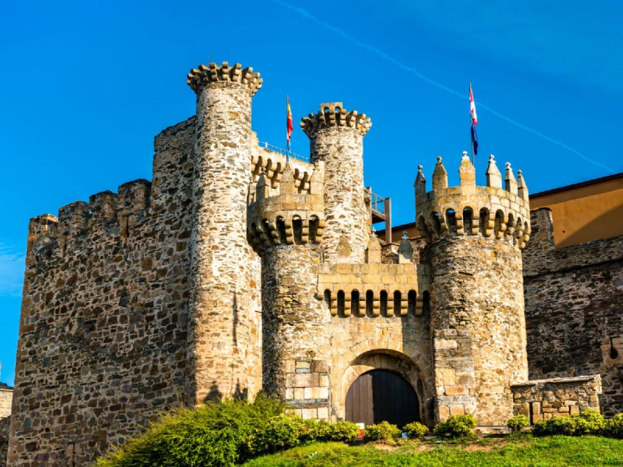 Ritter, die Geschichte schrieben. Templer damals und heute