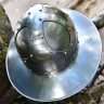 Železný klobouk s lícnicemi, ocel 1,6 mm