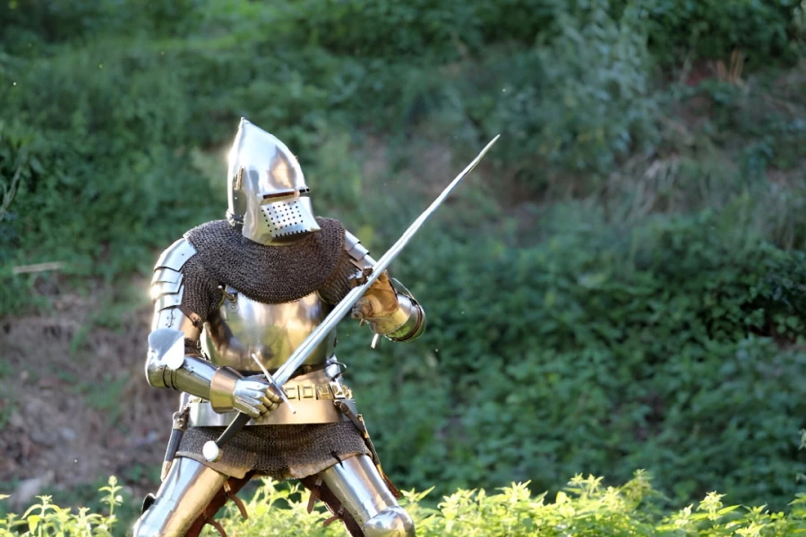 Z historie pochev a závěsníků (2. díl): od středověku do moderní éry